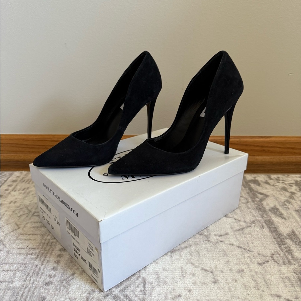 Steve Madden Classic Black Suede Heels